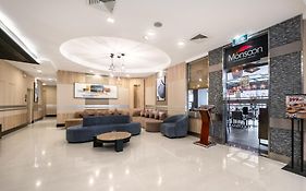 Adelphi Suites Bangkok
